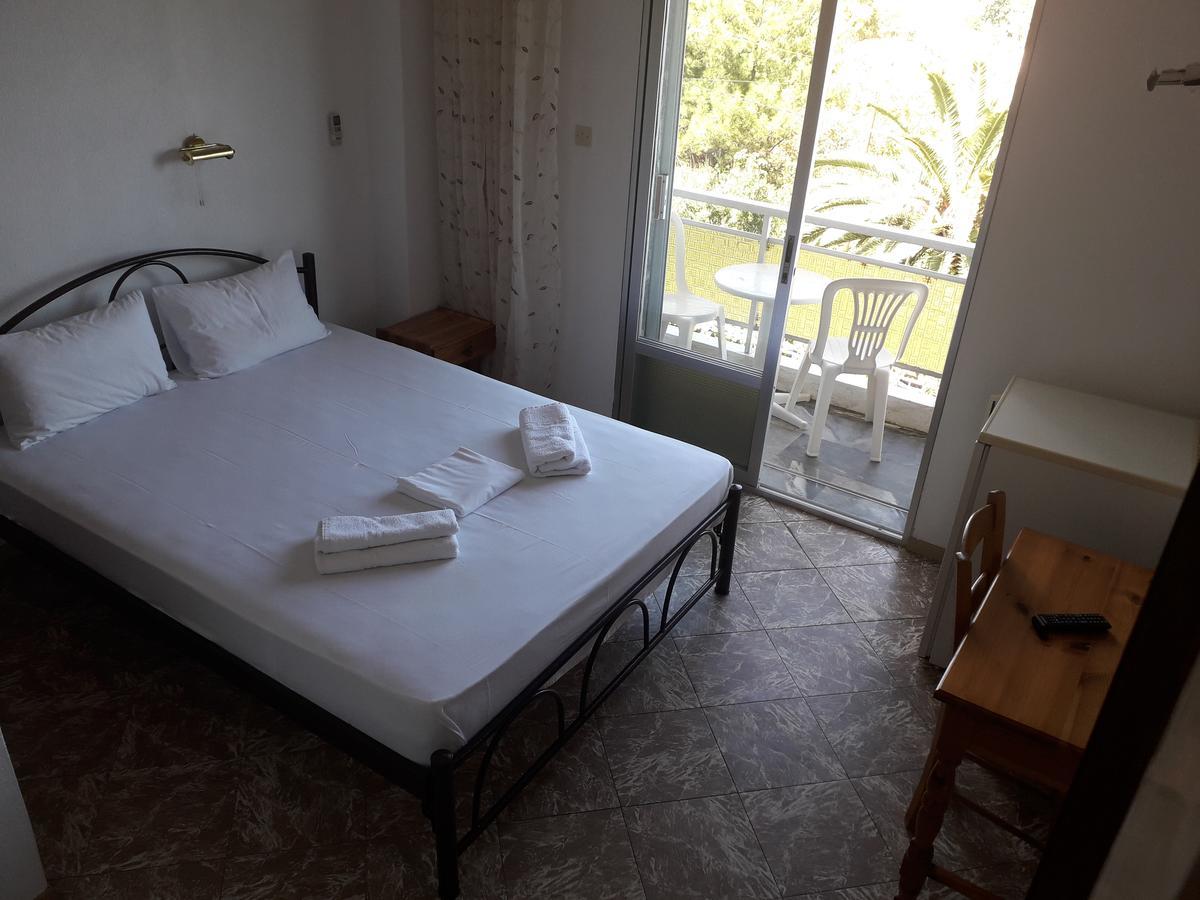 Hotel Kinira ภายนอก รูปภาพ