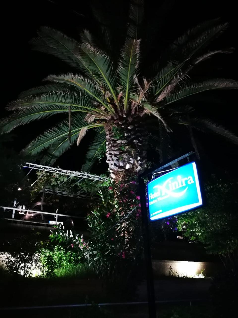 Hotel Kinira ภายนอก รูปภาพ
